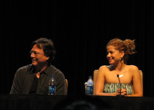 Luciana and Richard Hatch at Dragon*Con (photo by Acanthine)